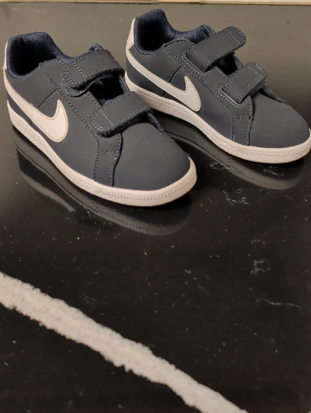 Nike Court Royale TD 'Obsidian White' Sneakers Size 11C Used Exc